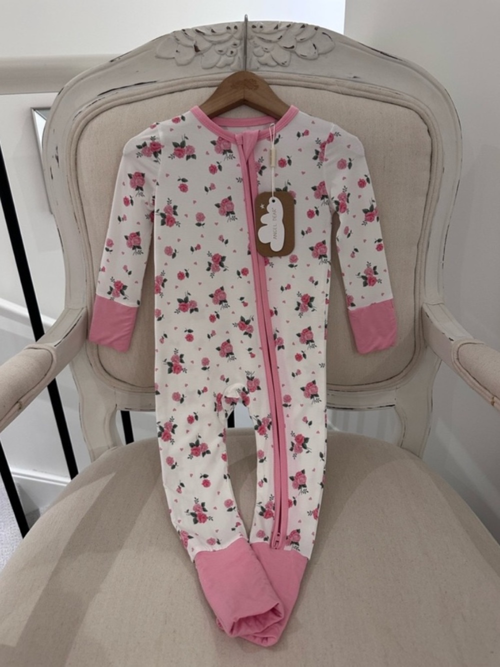 🤍 6~12 Mth Angel Dear Pink Rosettes Pattern 2 Way Zipper Footie NWT